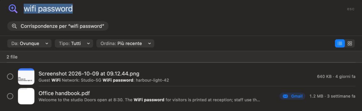 La ricerca “password wifi” trova uno screenshot e un PDF, con le parole corrispondenti evidenziate in ciascuno