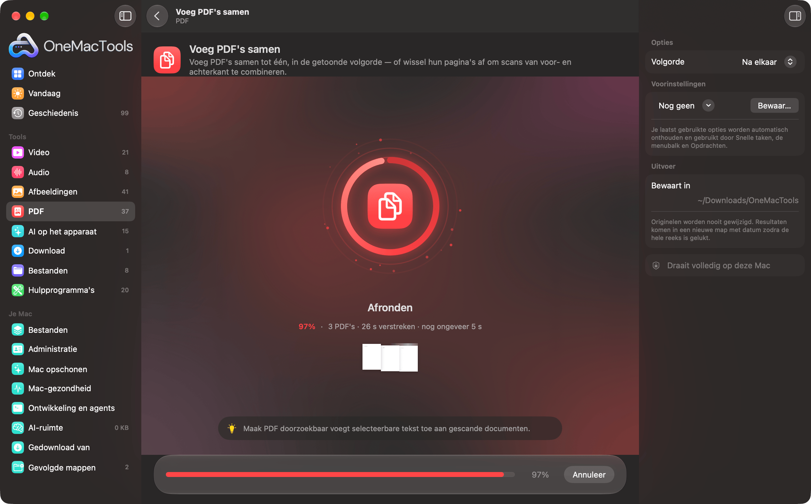 OneMacTools voegt drie PDF's samen, bijna klaar