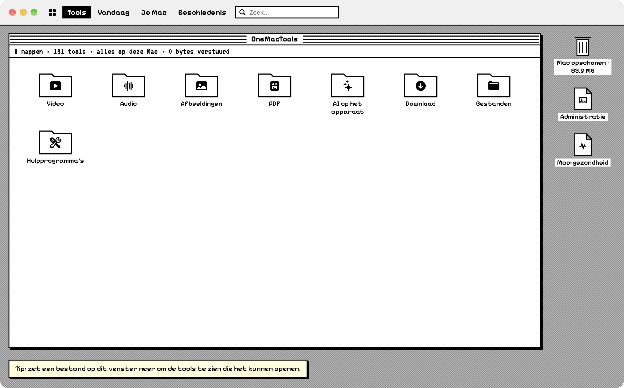 OneMacTools in de stijl Retro: een zwart-wit bureaublad met een venster vol categoriemappen