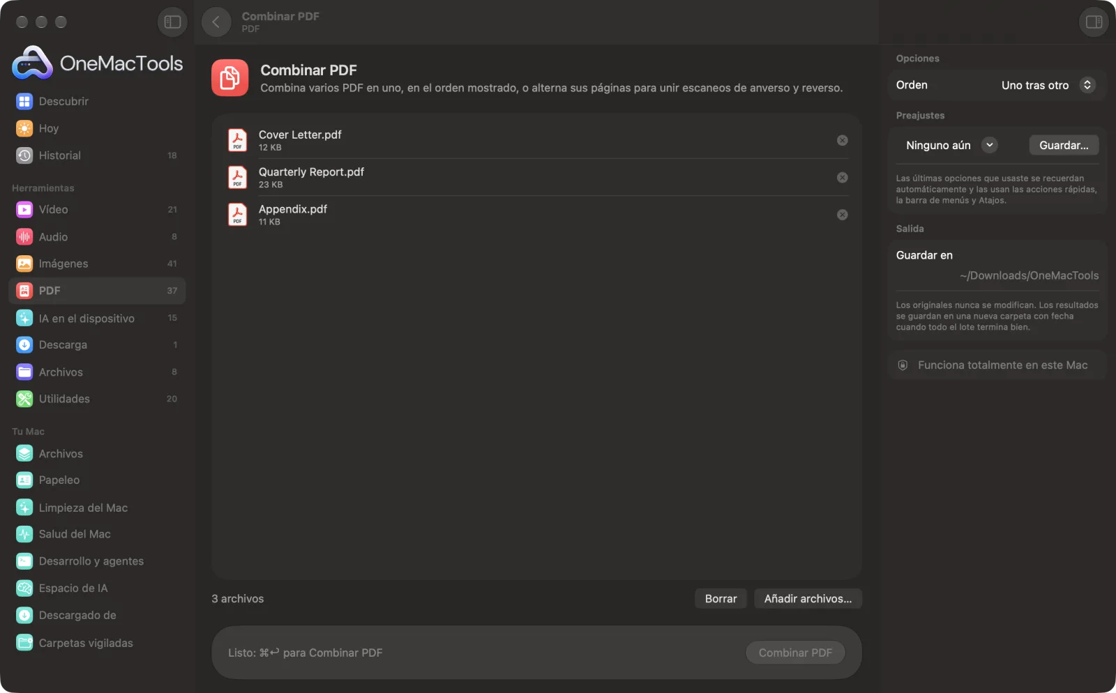 Combinar PDF en OneMacTools con archivos de ejemplo cargados y el panel de opciones abierto
