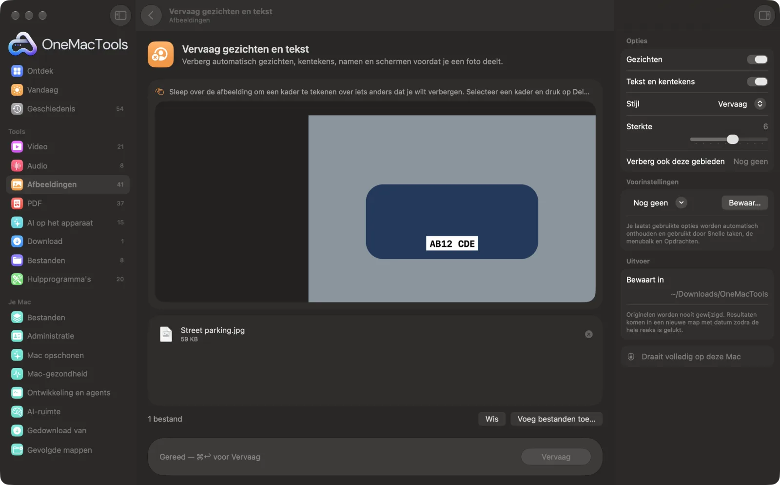 Vervaag gezichten en tekst in OneMacTools op een Mac, met voorbeeldbestanden en de opties