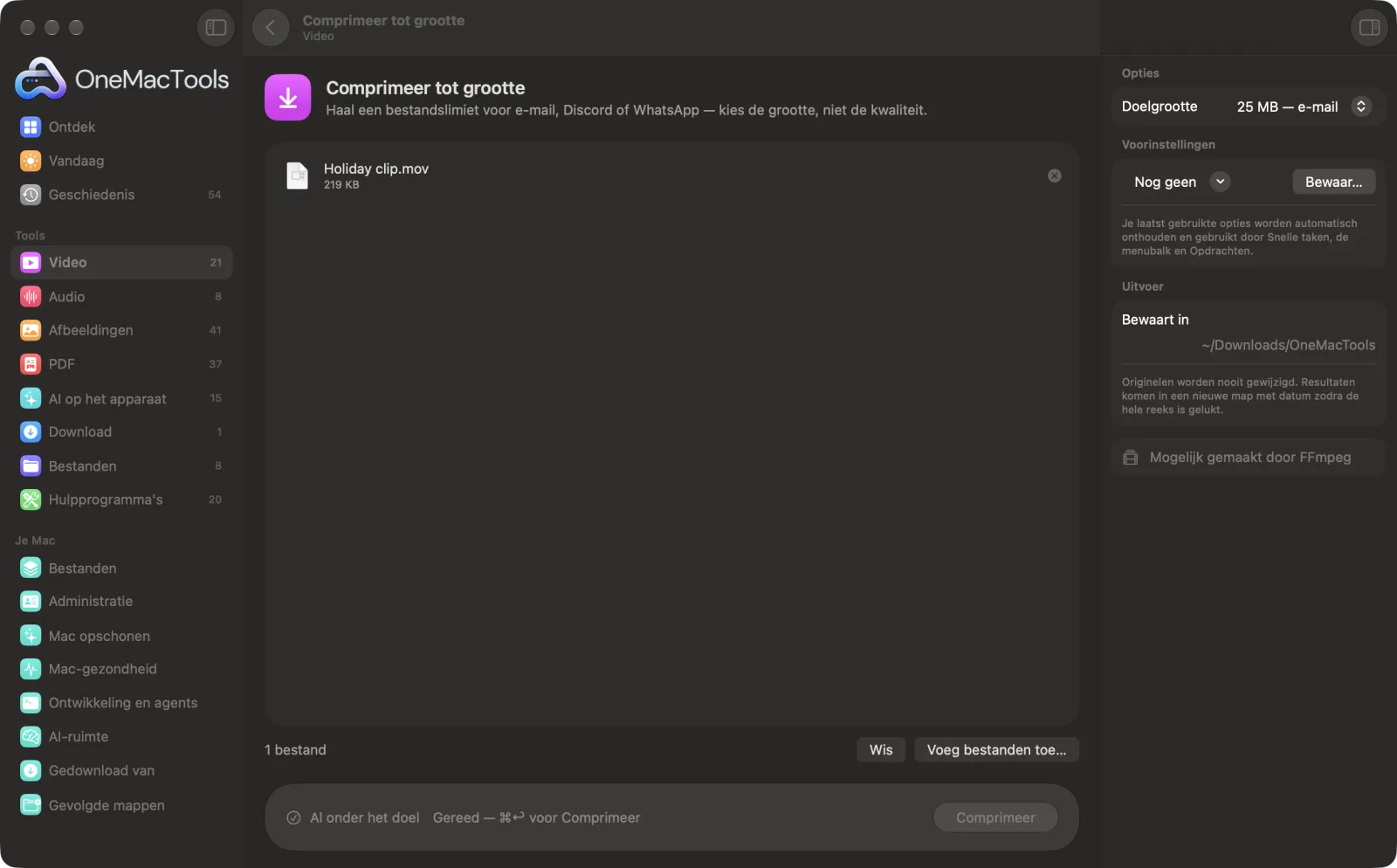 Comprimeer tot grootte in OneMacTools met voorbeeldbestanden geladen en het optiepaneel open